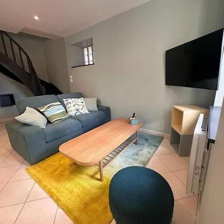 Petite Maison De Village 2